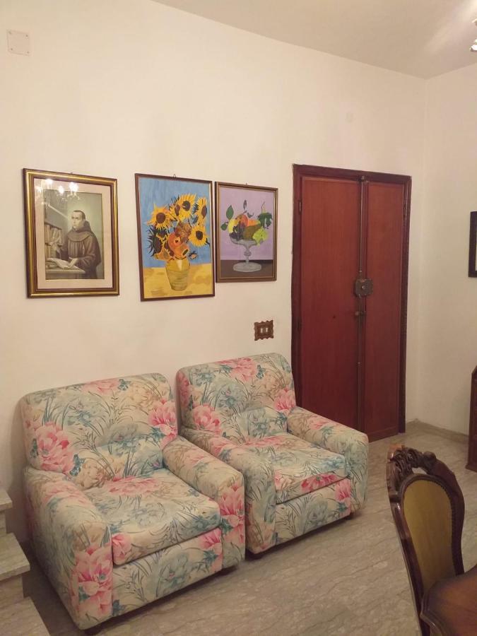 La Casa Di Lina Apartment Sezze Exterior photo